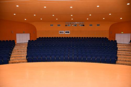 B.-Dvarionodidžioji-salė-vaizdas-į-žiūrovus
